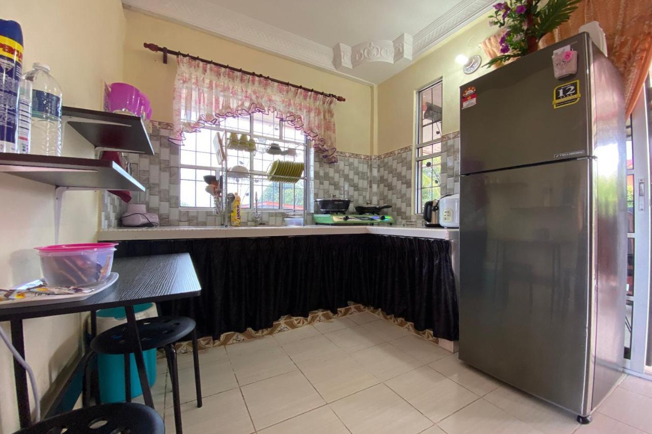Oyo Home 90331 D'Jj Homestay Kota Belud ภายนอก รูปภาพ