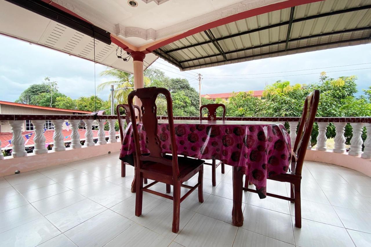 Oyo Home 90331 D'Jj Homestay Kota Belud ภายนอก รูปภาพ